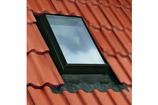 VELUX Окно мансардное GGU 0066IS2, супертеплое, белое, влагостойкое, FK04 (66х98 см)